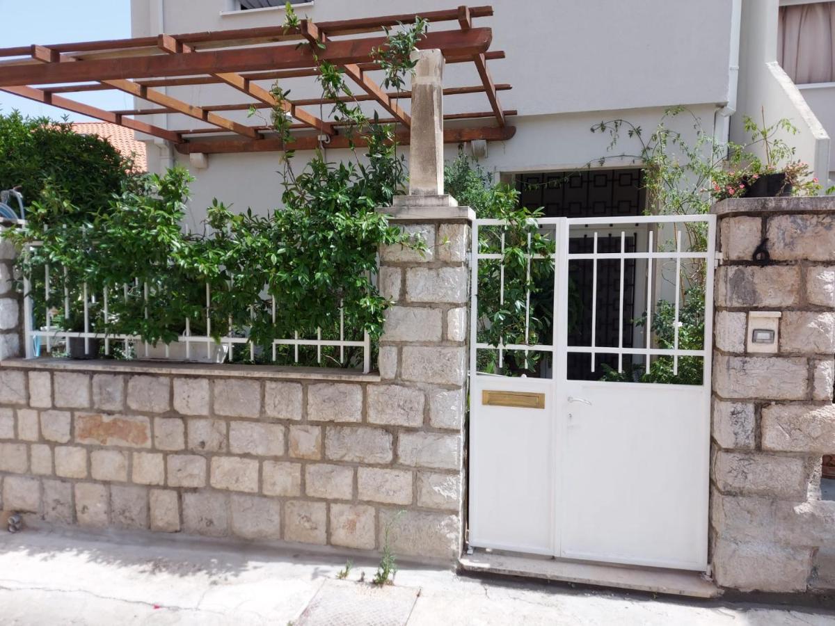 Apartment And Rooms Lapad Dubrovník Exteriér fotografie